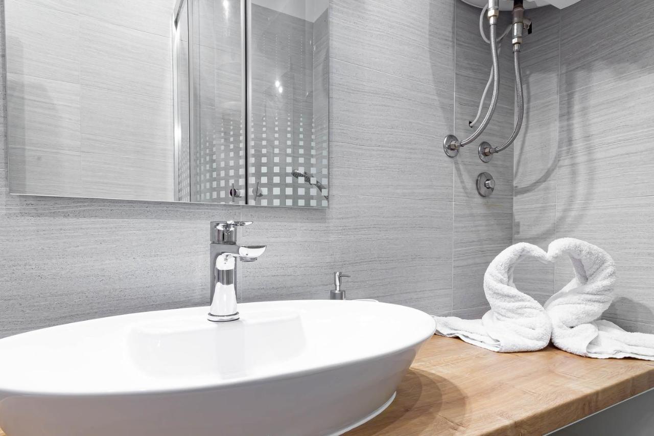 Apartments Pomerio Rijeka East Kültér fotó